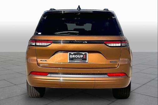 Copper Shino Metallic Clearcoat 2027 Jeep Grand Cherokee Summit