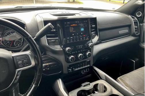 2022 RAM 2500 Laramie Crew Cab 4x4 6'4' Box