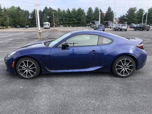 2023 Toyota GR86 BASE