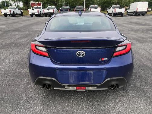 2023 Toyota GR86 BASE