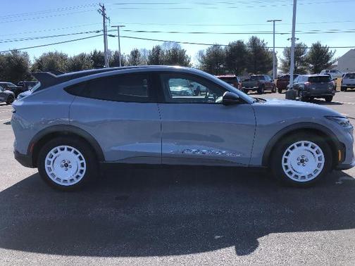 2024 Ford Mustang Mach-E GT