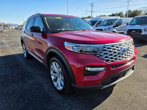 2023 Ford Explorer PLATINUM