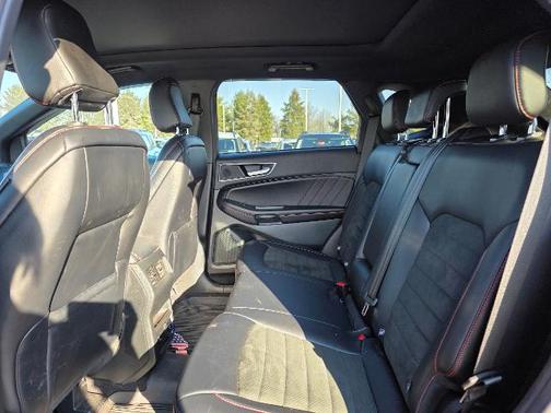 2023 Ford Edge ST LINE