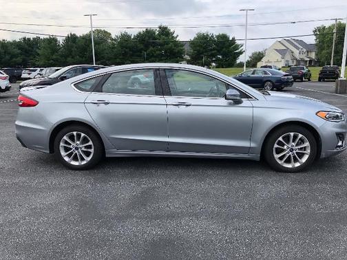 2020 Ford Fusion Energi TITANIUM