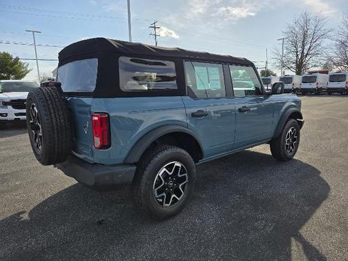 AREA 51 2022 Ford Bronco BASE