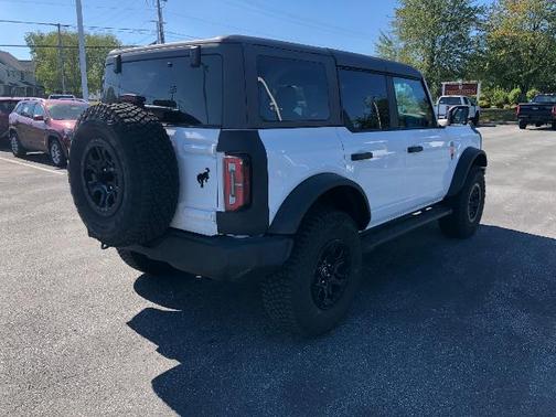 2023 Ford Bronco WILDTRAK