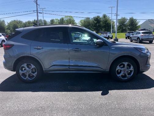 2024 Ford Escape ST-LINE SELECT