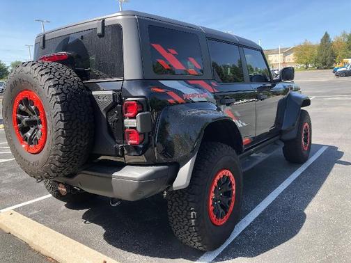2024 Ford Bronco RAPTOR