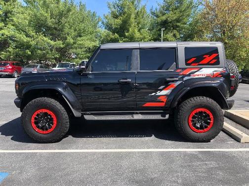 2024 Ford Bronco RAPTOR