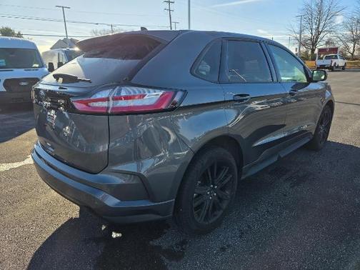 2024 Ford Edge ST LINE