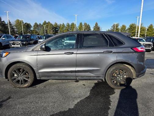 2024 Ford Edge ST LINE