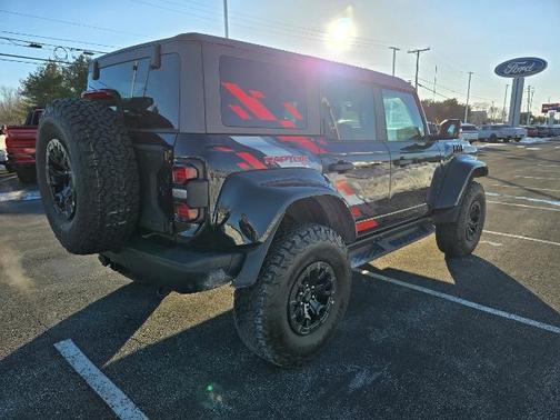 2024 Ford Bronco RAPTOR