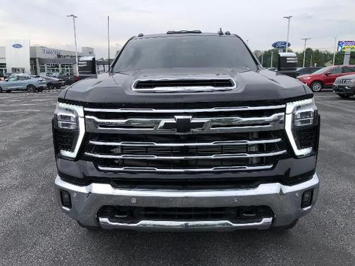 2025 Chevrolet Silverado 3500 LTZ