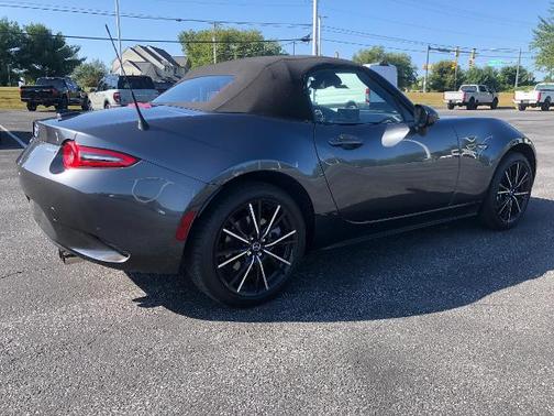 2024 Mazda MX-5 Miata GRAND TOURING