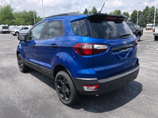 2022 Ford EcoSport SES
