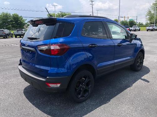 2022 Ford EcoSport SES