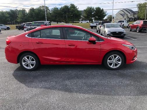 2018 Chevrolet Cruze LT