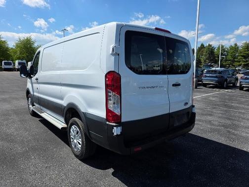 OXFORD WHITE 2024 Ford Transit-250 BASE
