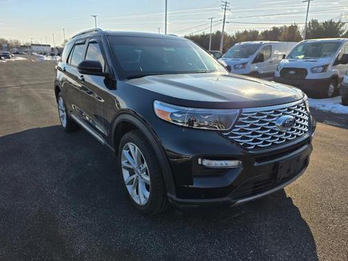2023 Ford Explorer PLATINUM