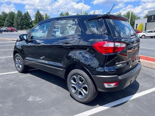 Photo 3 of 3 of 2021 Ford EcoSport S