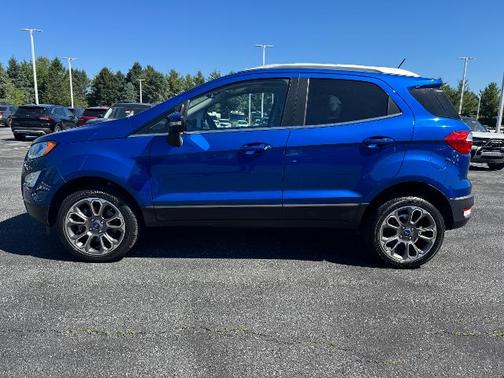 LIGHTNING BLUE METALLIC 2022 Ford EcoSport TITANIUM