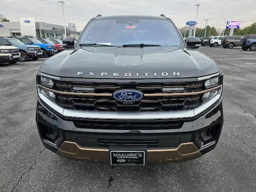 2025 Ford Expedition KING RANCH