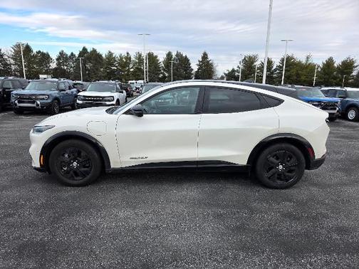 2021 Ford Mustang Mach-E CALIFORNIA ROUTE 1