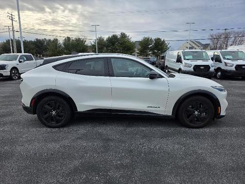 2021 Ford Mustang Mach-E CALIFORNIA ROUTE 1