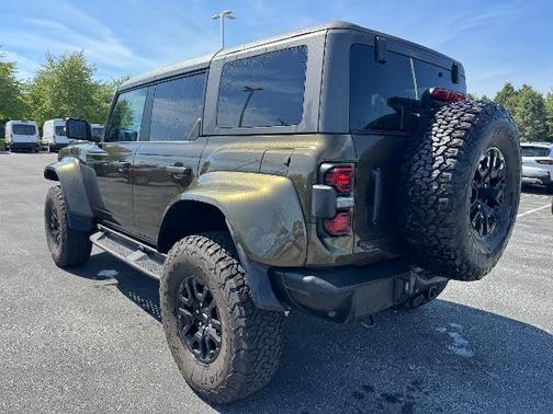 SHELTER GREEN 2024 Ford Bronco RAPTOR