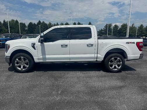 OXFORD WHITE 2023 Ford F-150 LARIAT