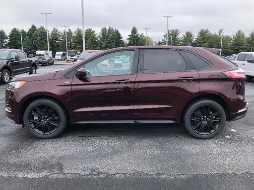 2022 Ford Edge ST LINE