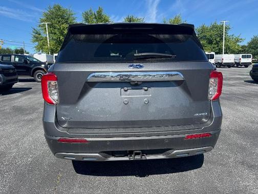 CARBONIZED GRAY METALLIC 2024 Ford Explorer XLT