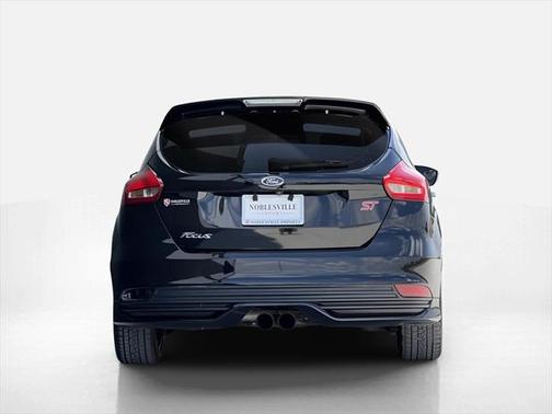 2017 Ford Focus ST