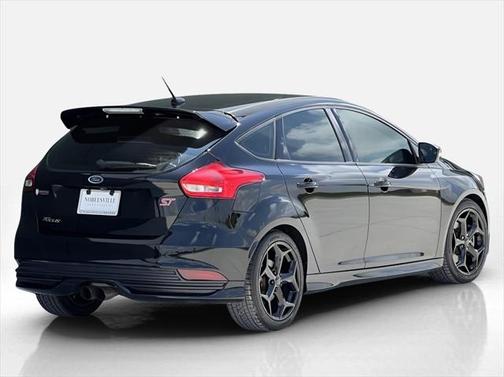 2017 Ford Focus ST