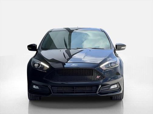 2017 Ford Focus ST