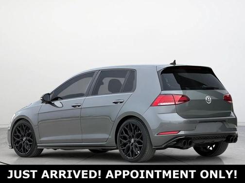 2019 Volkswagen Golf R 2.0T DSG