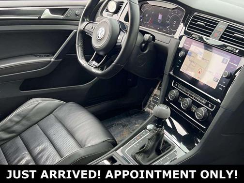 2019 Volkswagen Golf R 2.0T DSG