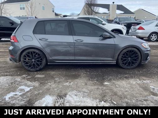 2019 Volkswagen Golf R 2.0T DSG