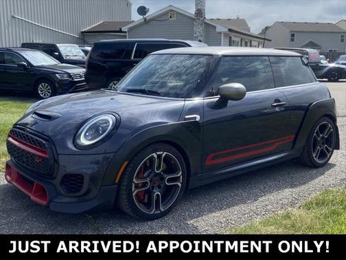 2021 MINI John Cooper Works GP Base