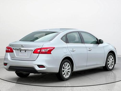 Brilliant Silver Metallic 2019 Nissan Sentra SV