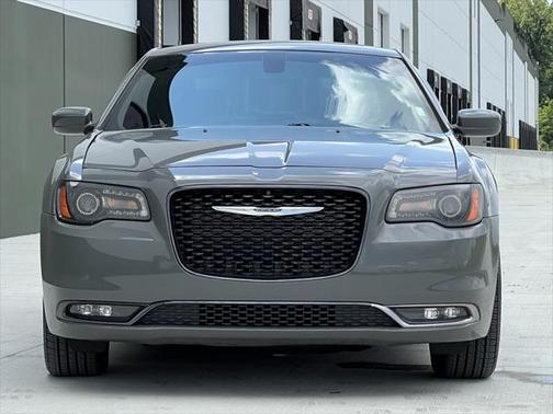 2017 Chrysler 300 S