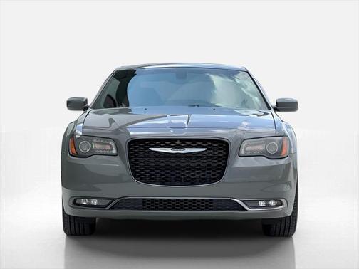2017 Chrysler 300 S