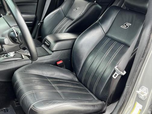 2017 Chrysler 300 S