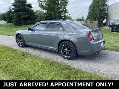2017 Chrysler 300 S