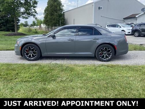 2017 Chrysler 300 S