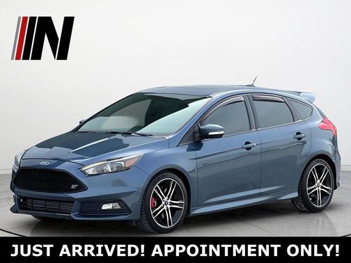 Blue Metallic 2018 Ford Focus ST