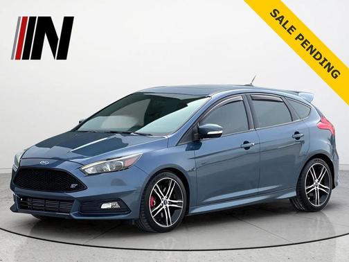 Blue Metallic 2018 Ford Focus ST