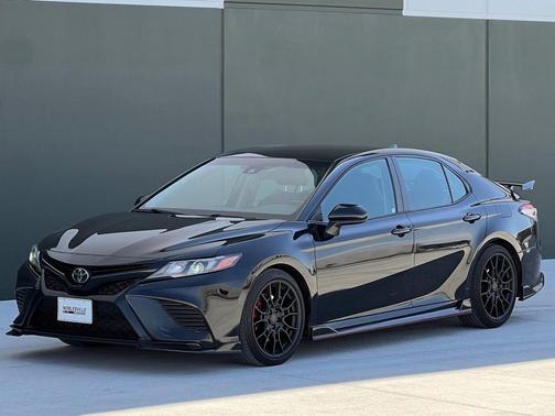 2020 Toyota Camry TRD
