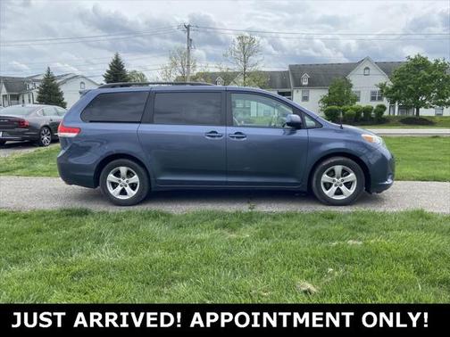 2013 Toyota Sienna LE