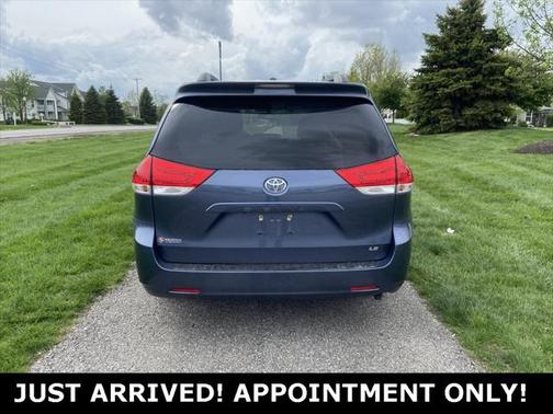 2013 Toyota Sienna LE